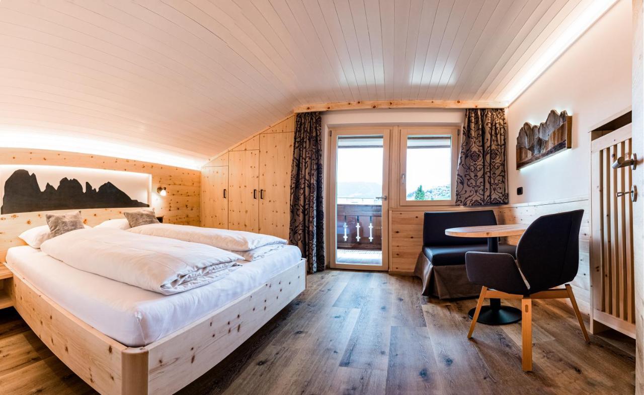 Cesa Paula Apartment Selva di Val Gardena Ngoại thất bức ảnh