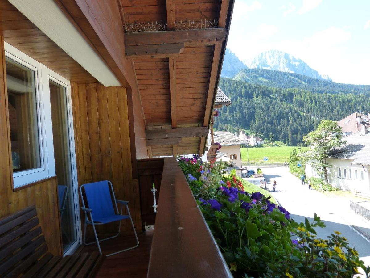 Cesa Paula Apartment Selva di Val Gardena Ngoại thất bức ảnh