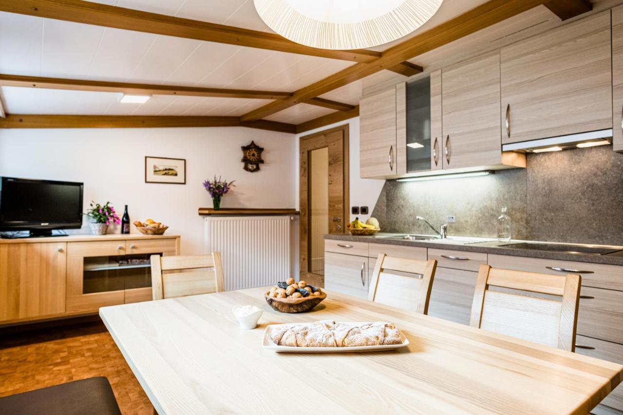 Cesa Paula Apartment Selva di Val Gardena Ngoại thất bức ảnh